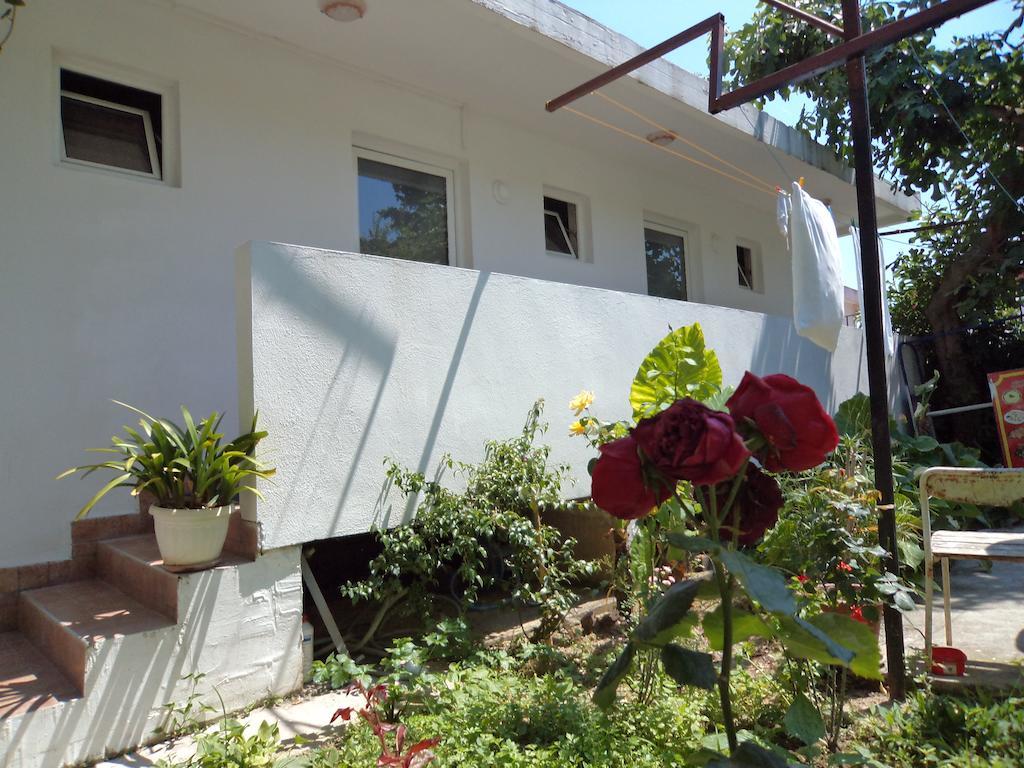 Bed And Breakfast Mediteran Бар Экстерьер фото